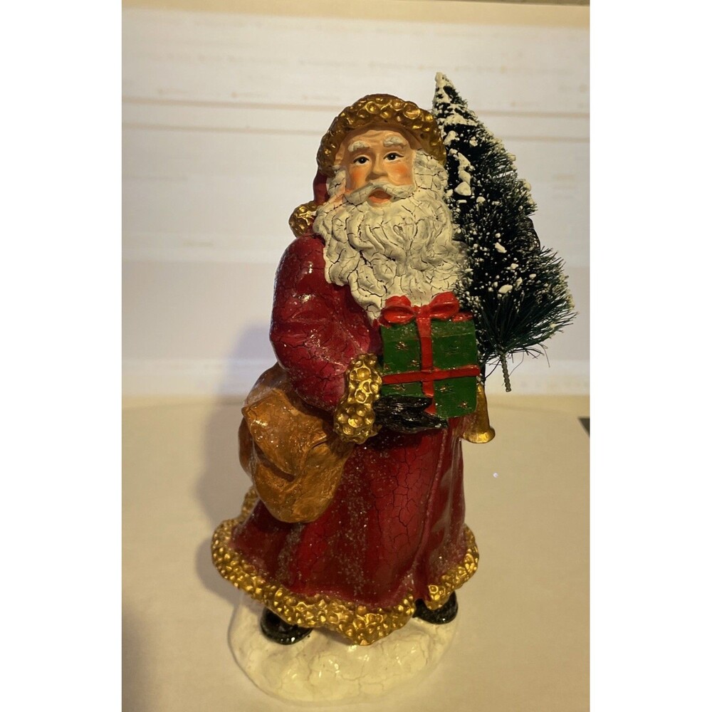 2002 Young’s Inc Resin Santa Holding Christmas Tree and Present 8" Tall 🎄🎅